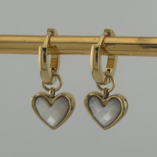 01748E44-A3A3-429E-A96E-D5AB5D04D639